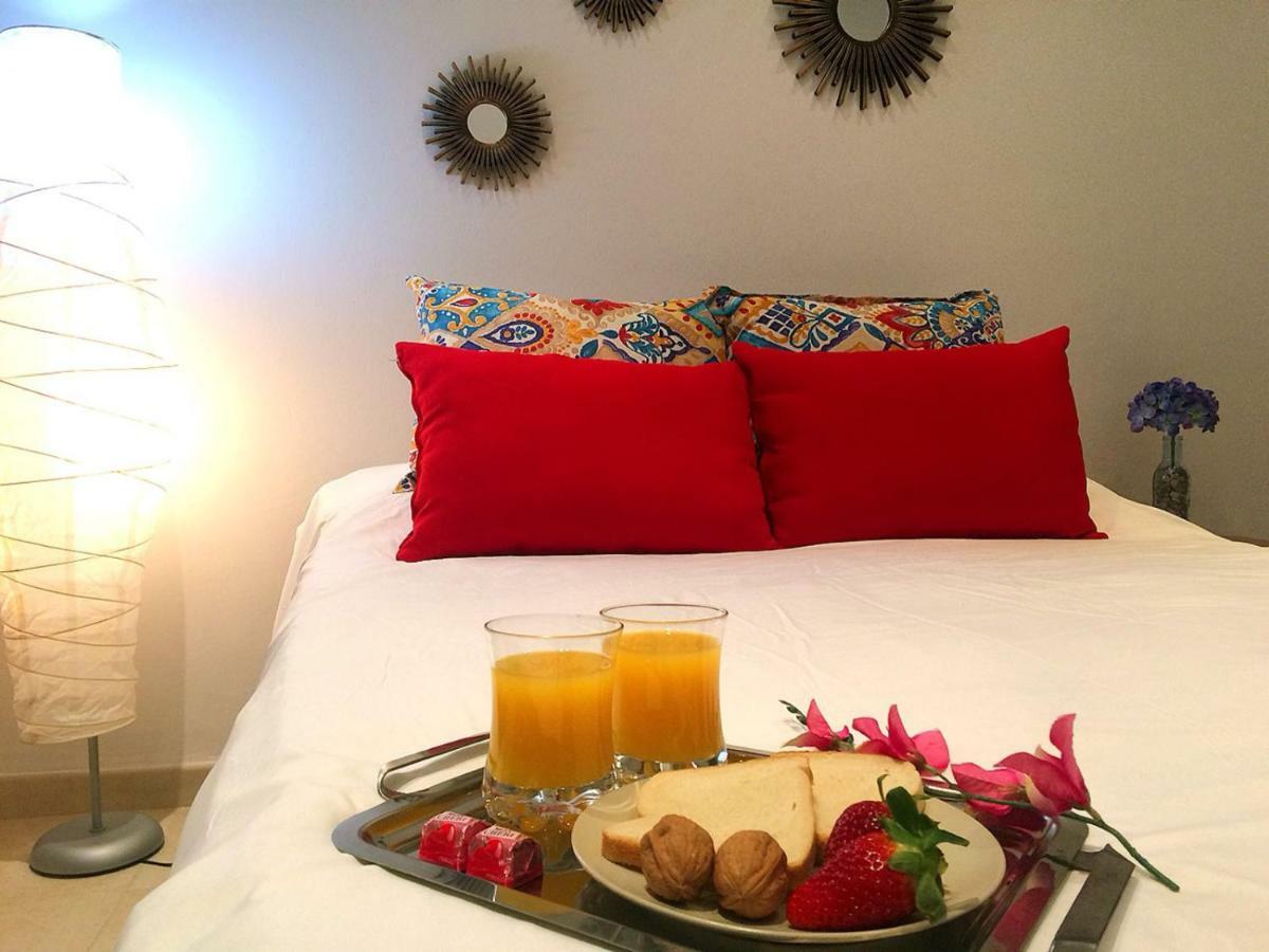 Apartamento Mon Cheri Màlaga Exteriér fotografie